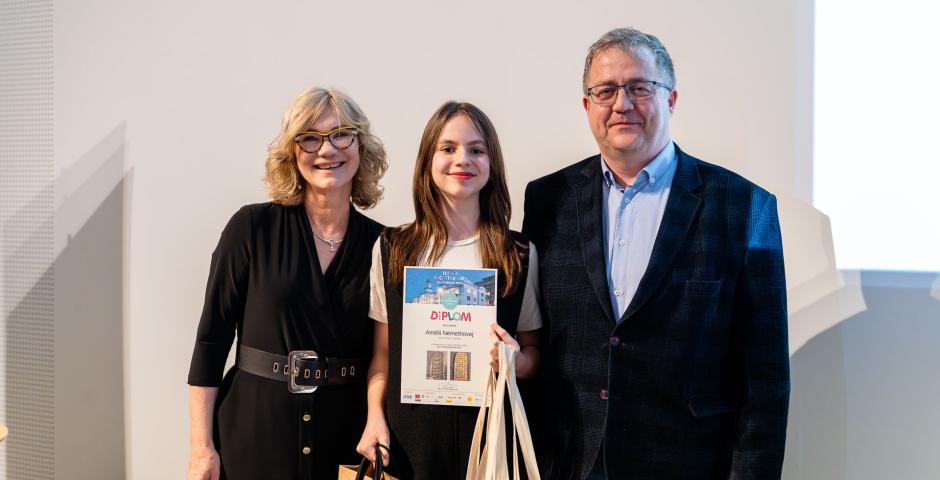 Darina Lalikova a Marian Zidek s ocenenou ziackou