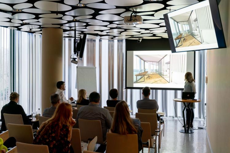 Studenti_prezentovali_svoje_navrhy