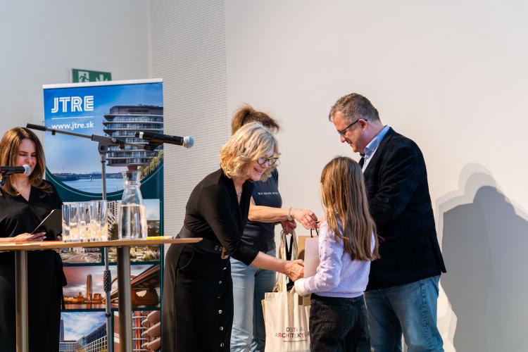 Odovzdavanie tretieho miesta